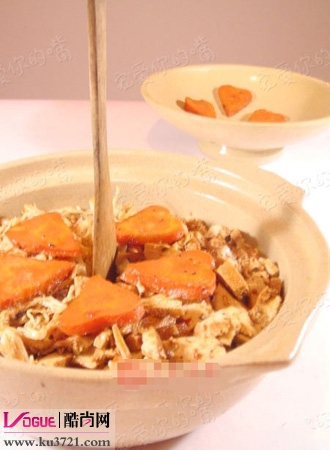 剩饭、剩菜加工而成