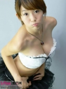 网络“胸女”7种丰胸法造就巨乳